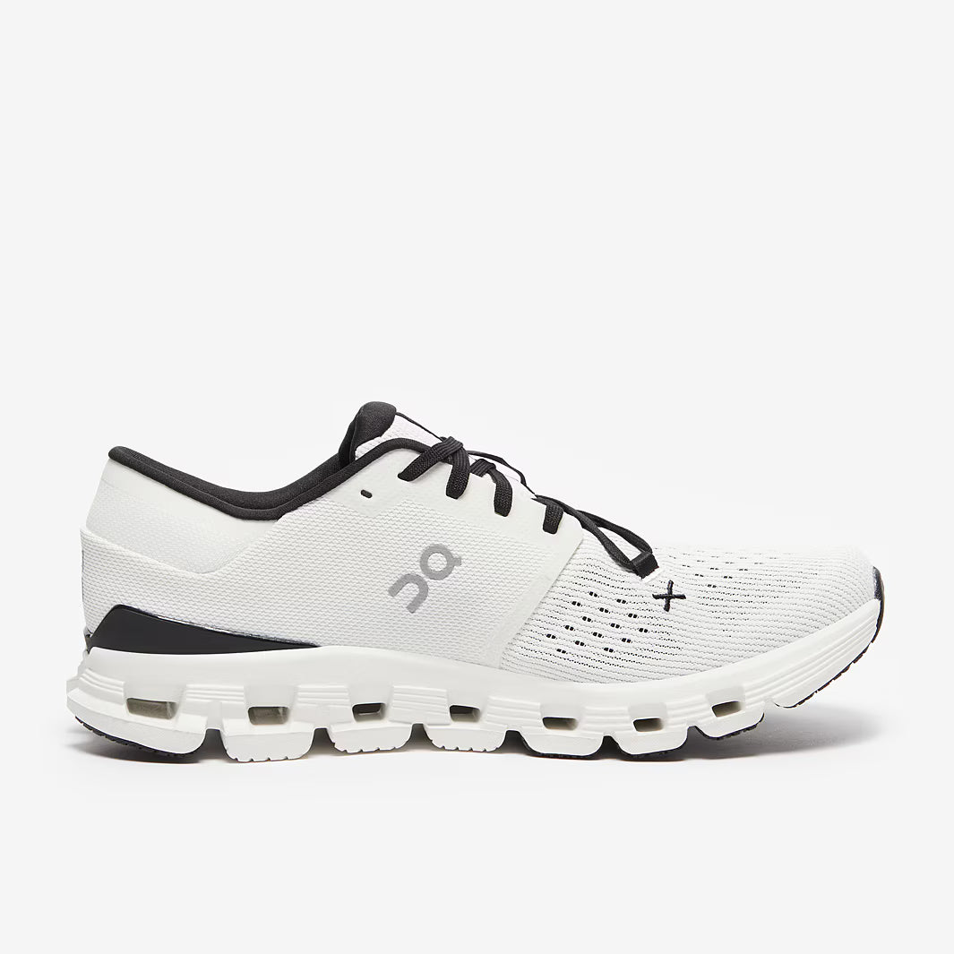 On Cloud X 4 Trainers