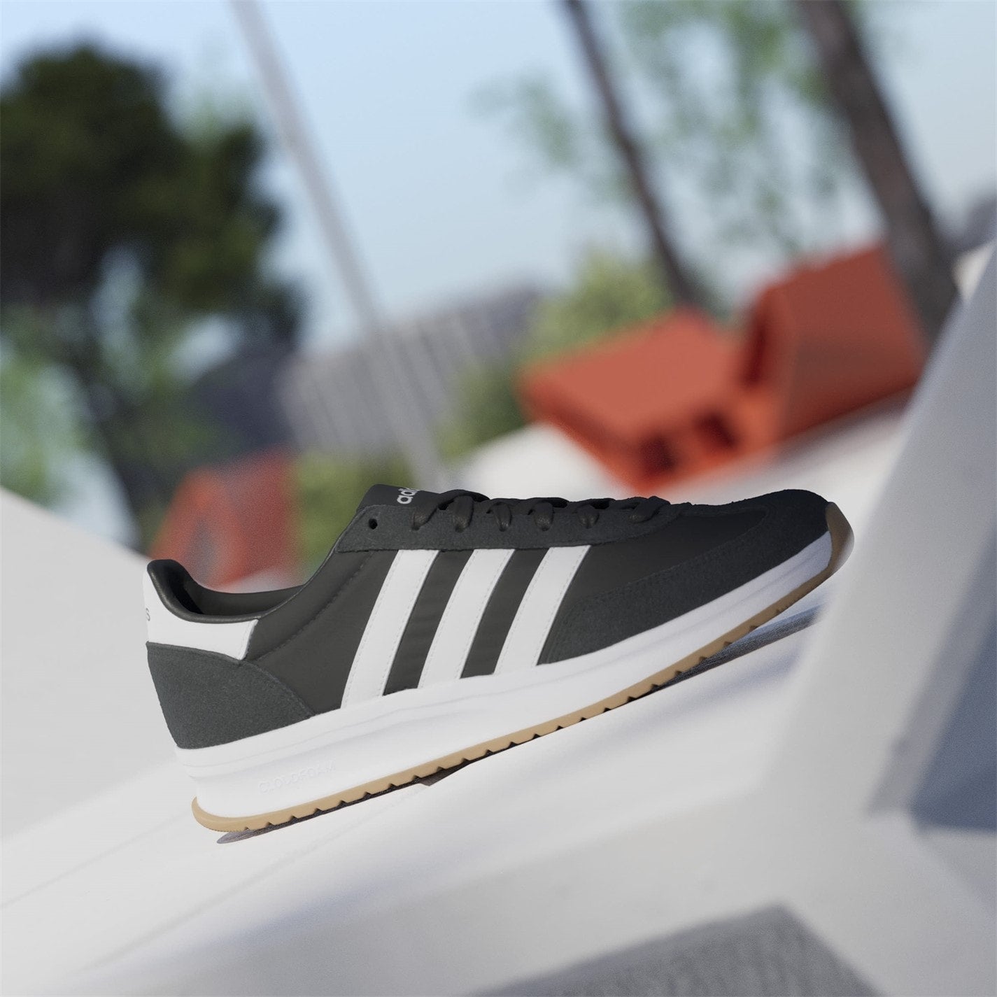 adidas Run 70s 2.0 Low-Top Trainers