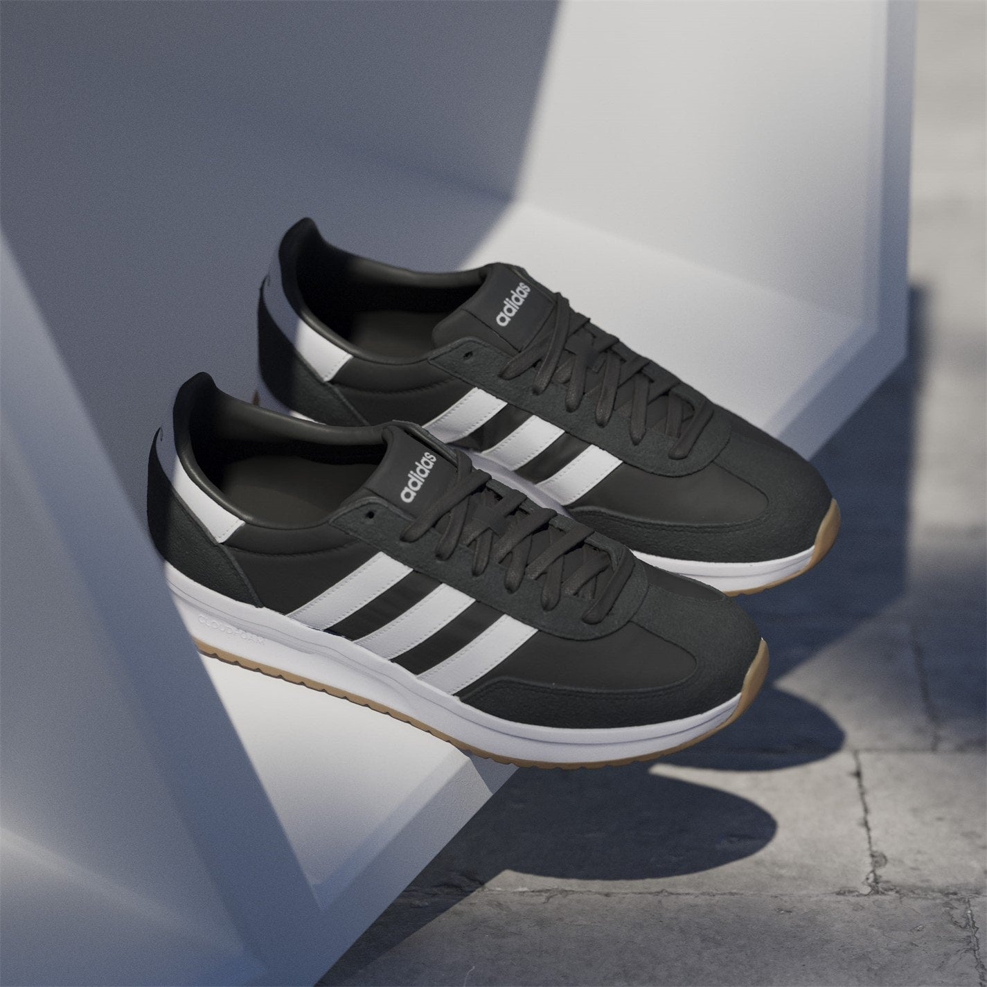 adidas Run 70s 2.0 Low-Top Trainers