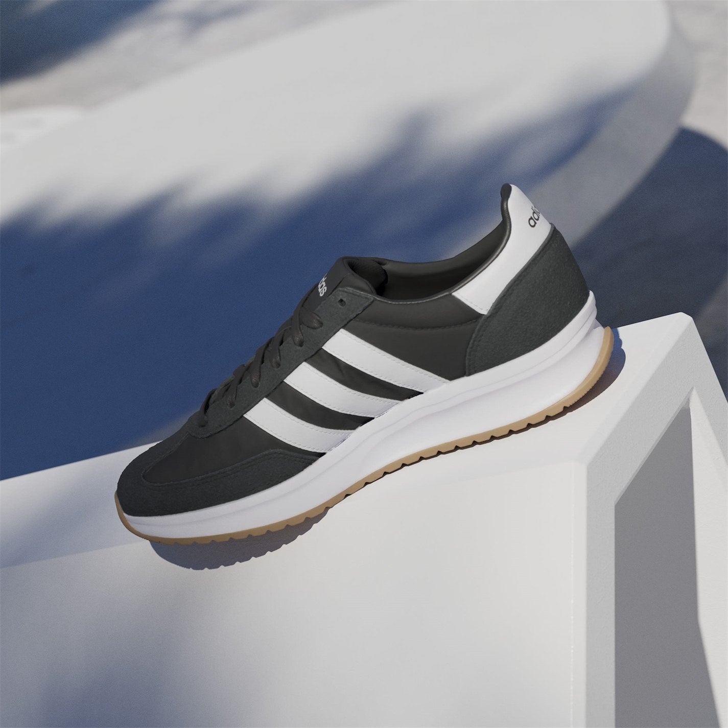 adidas Run 70s 2.0 Low-Top Trainers