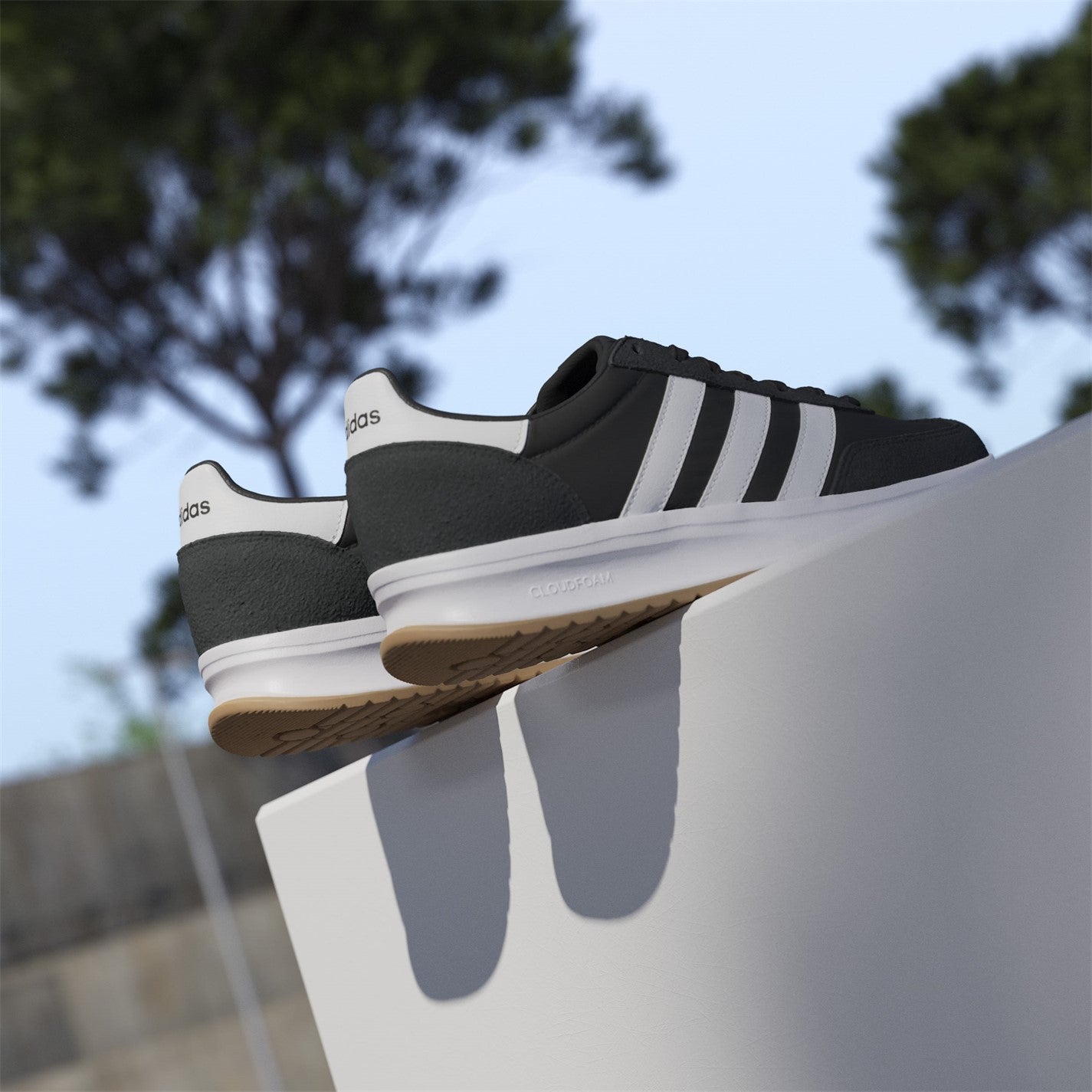 adidas Run 70s 2.0 Low-Top Trainers