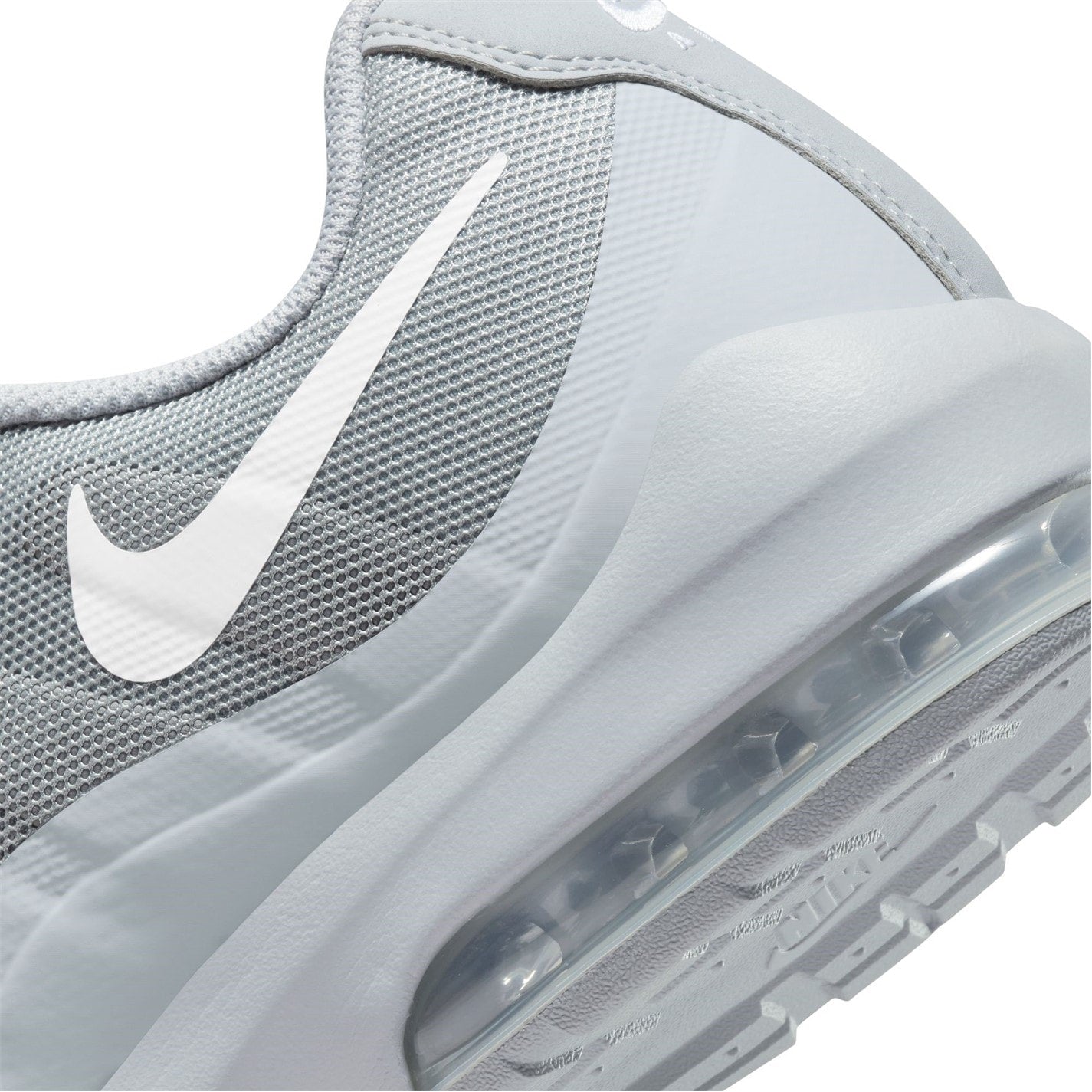 Nike Air Max Invigor Trainers
