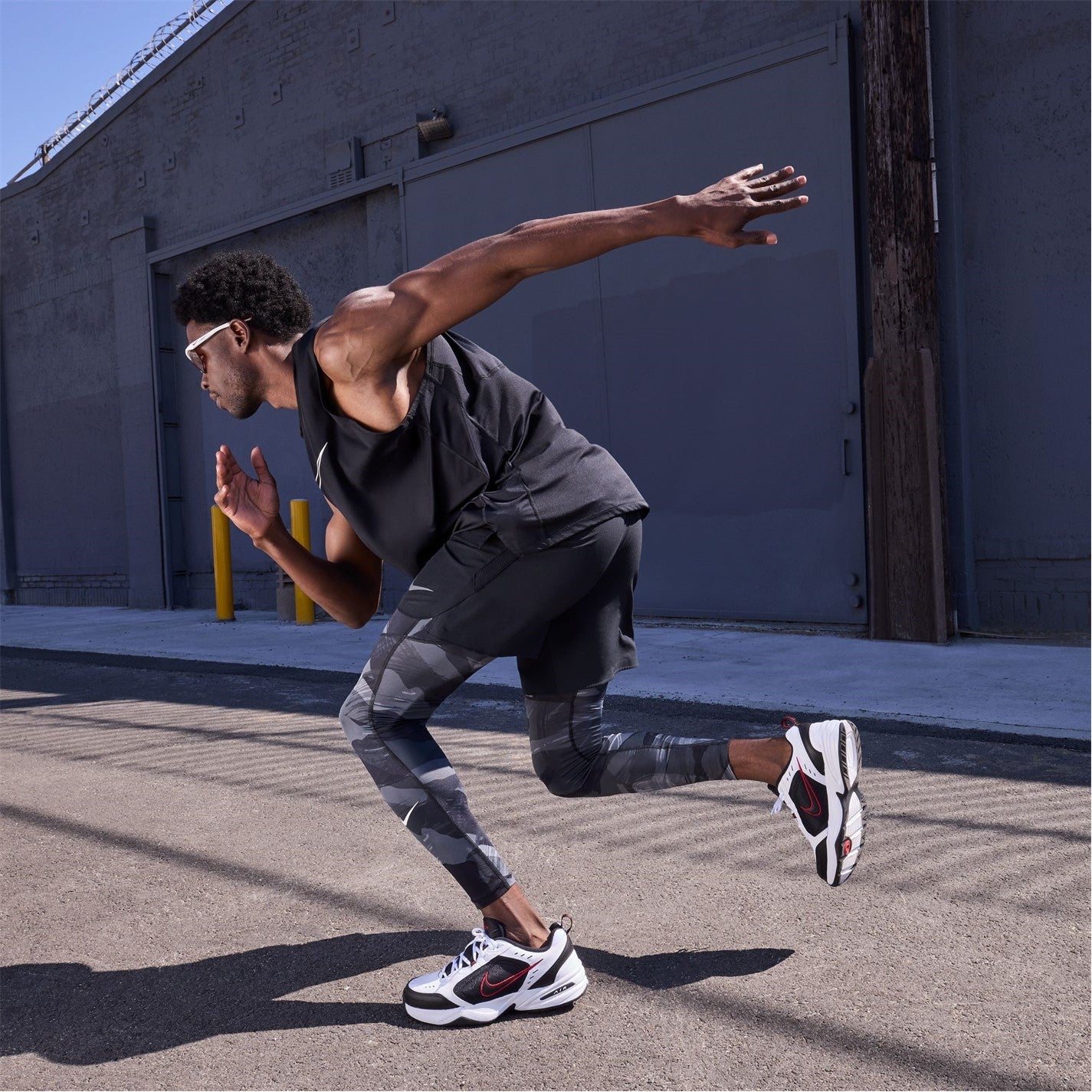 Nike Air Monarch IV Training Shoes