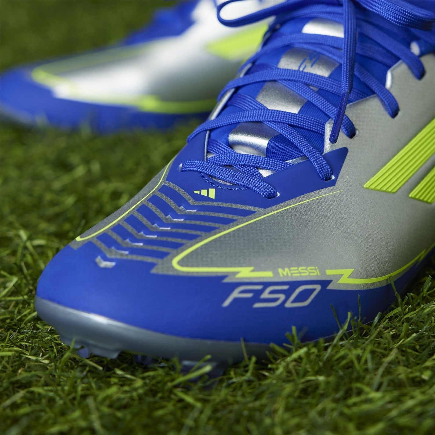 adidas F50 League Firm Ground Football Boots