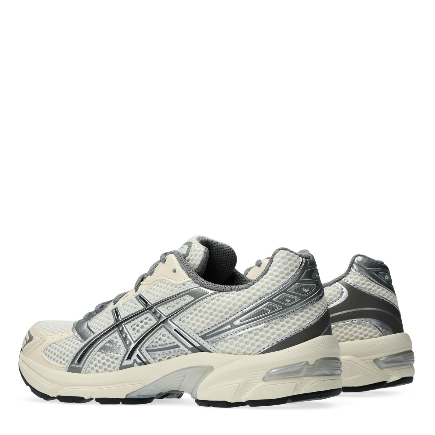 23449469_xxl_a4.jpg