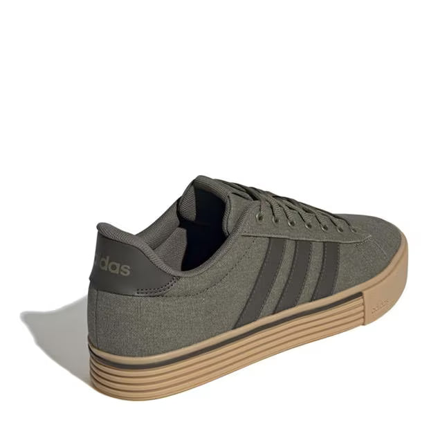 Adidas Daily 4.0 Shoes Adults - Olive/Gum