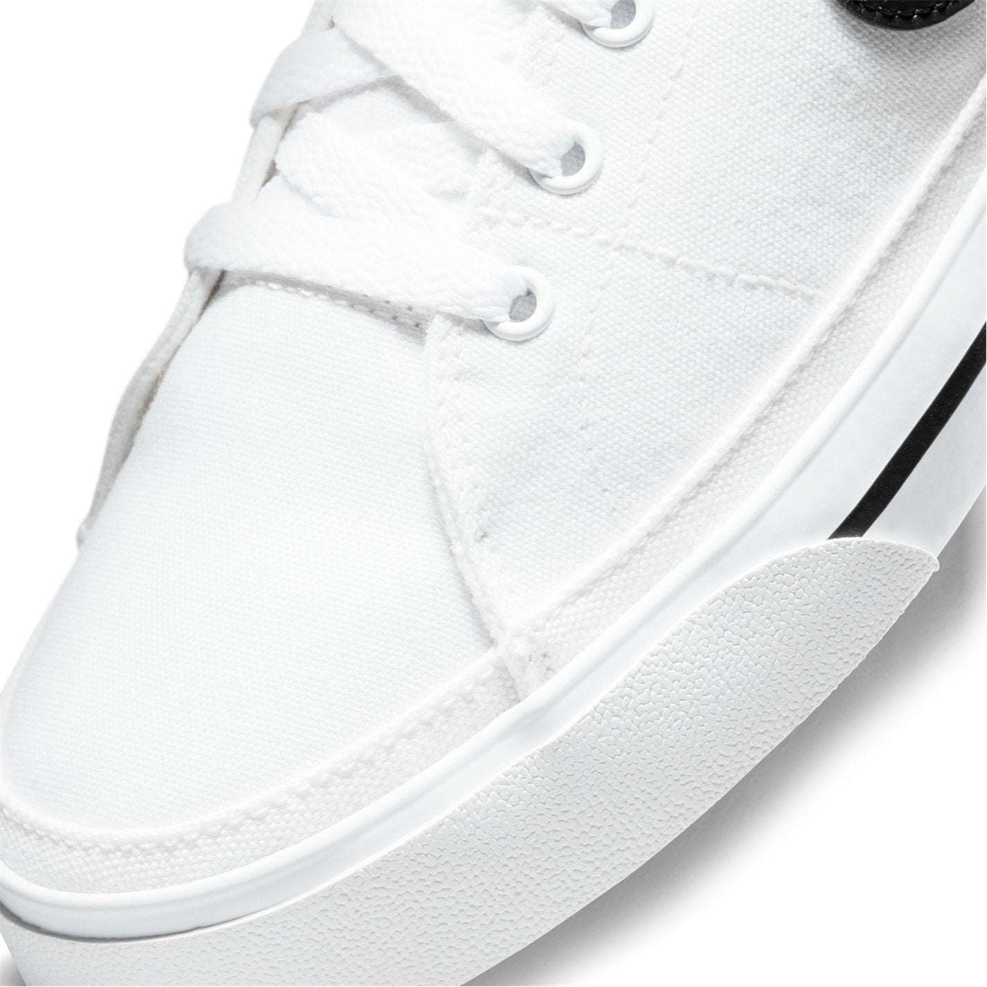 24620827_xxl_a6.jpg
