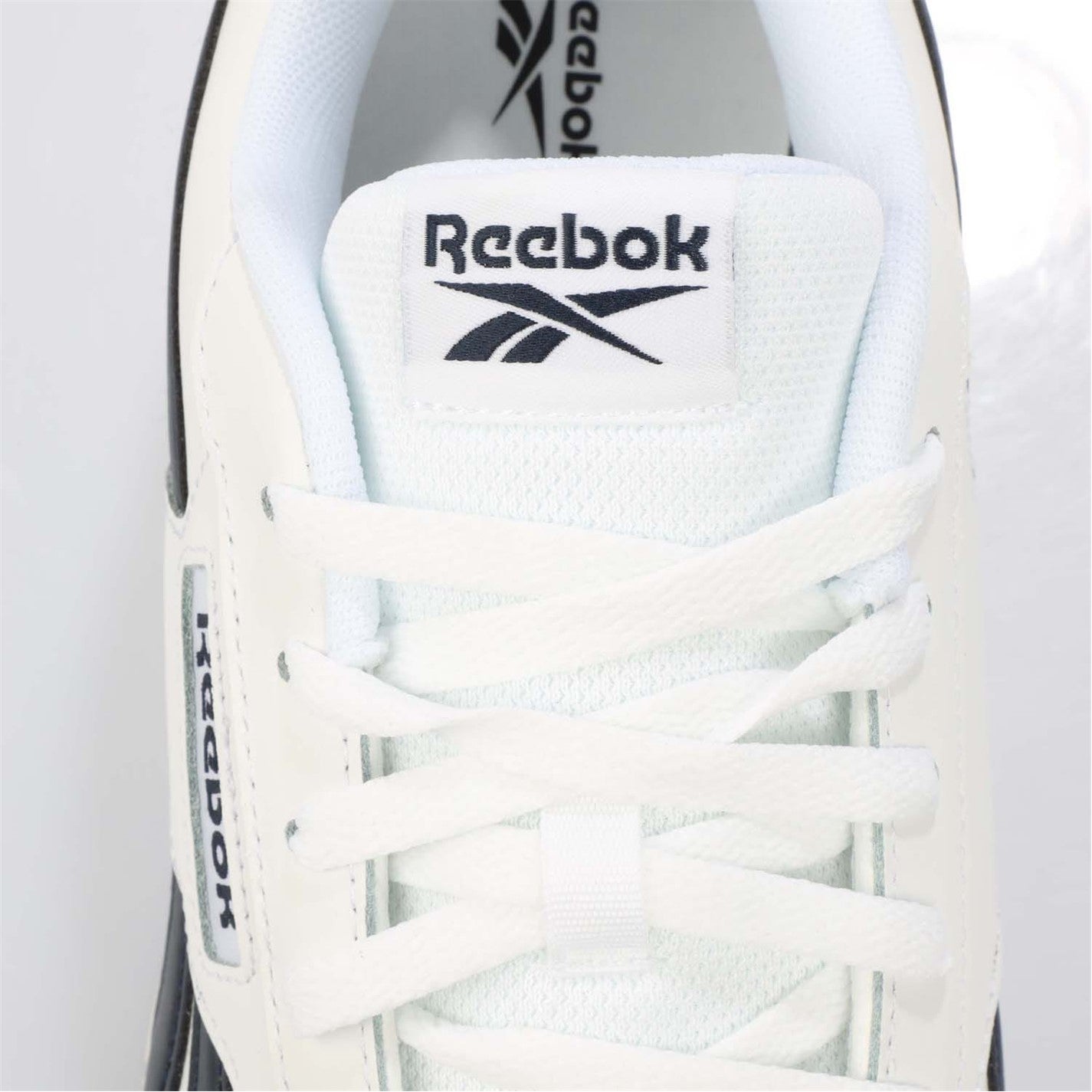 01855501_xxl_a4.jpg