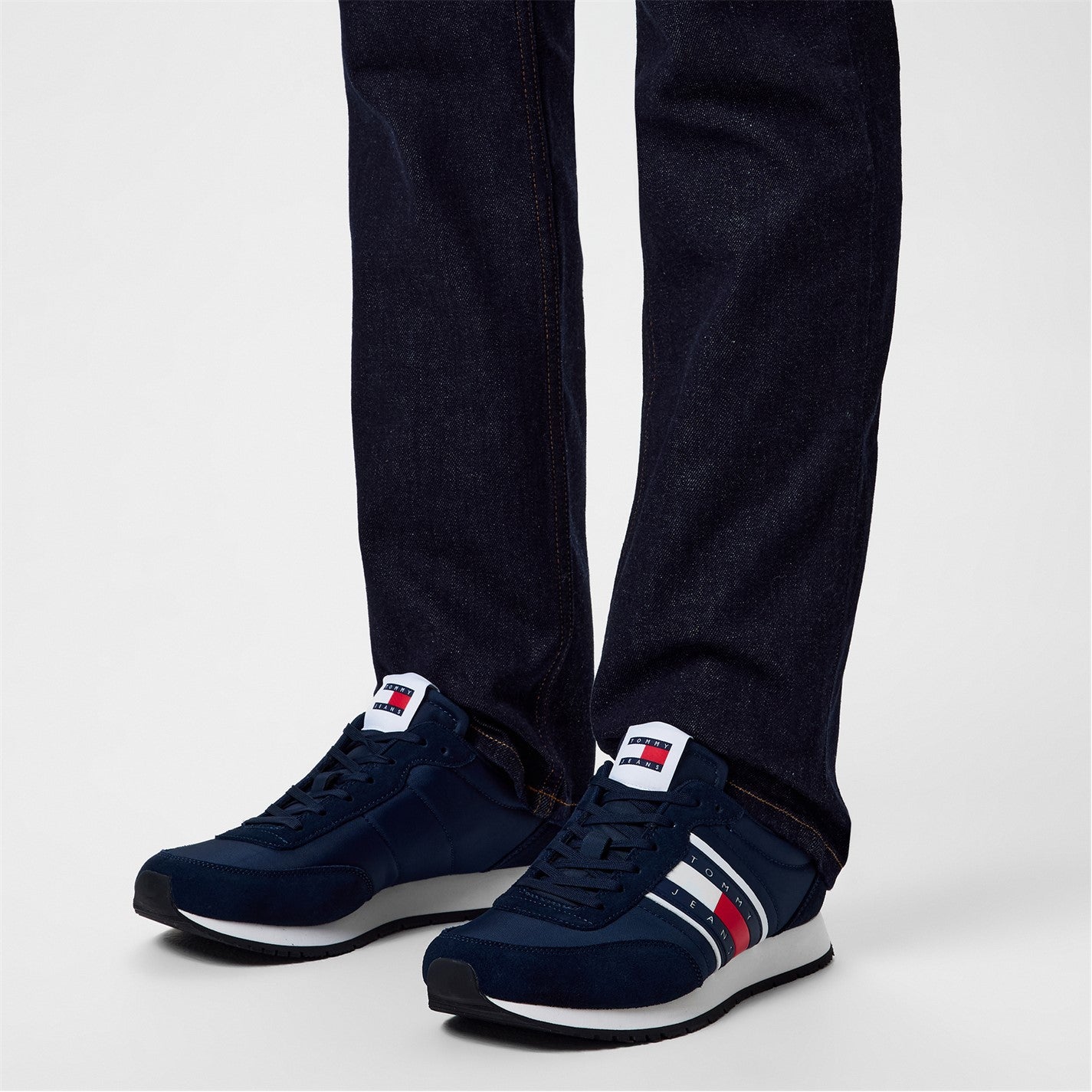 12723918_xxl_a1.jpg