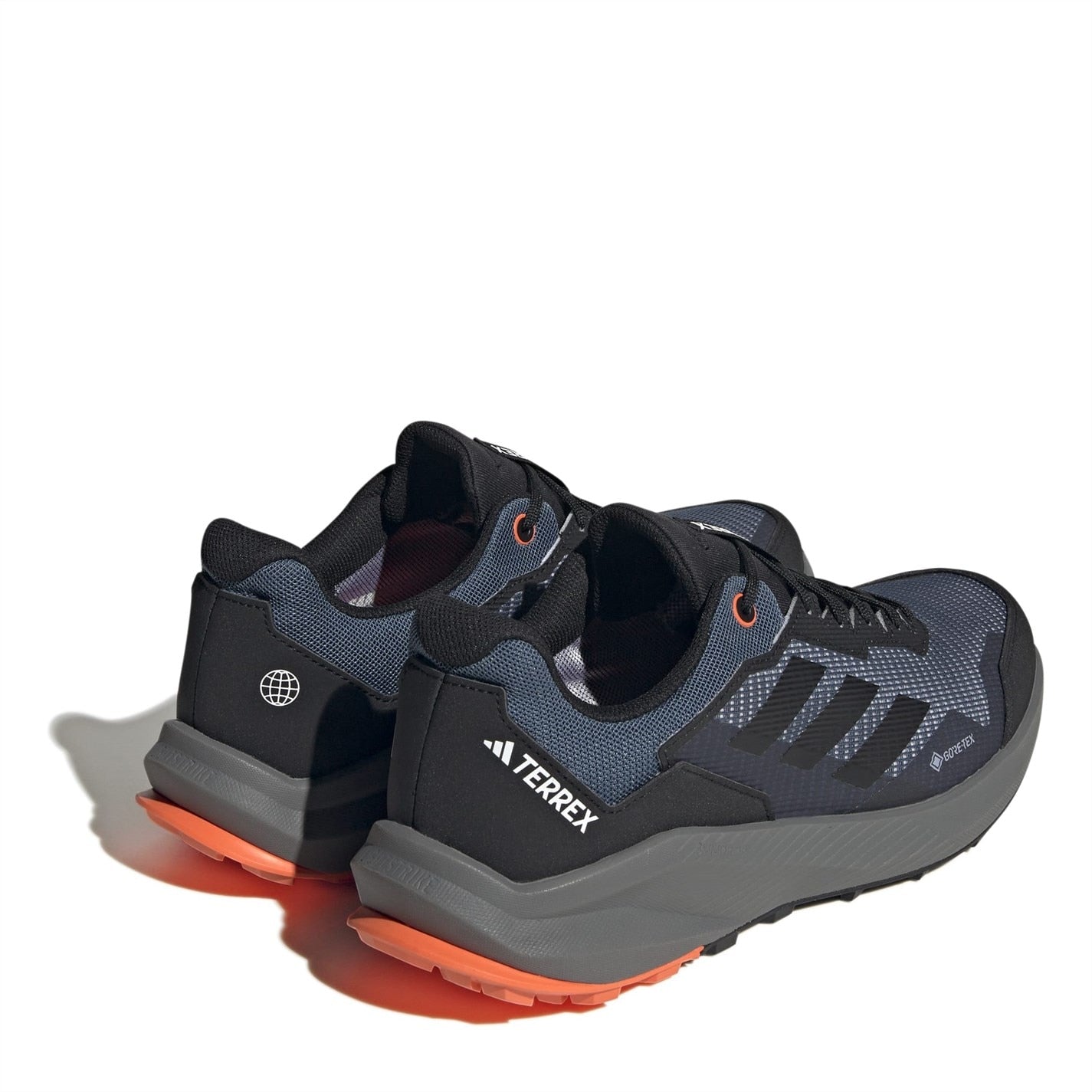 21328103_xxl_a3.jpg